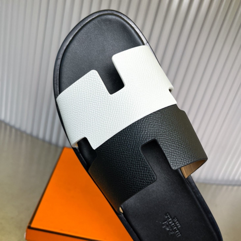 H**me5 slippers